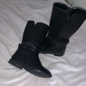 Black Boots